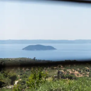 ορειάδες Πανσιόν