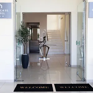 *** Ξενοδοχείο Gate Airport Ελλάδα